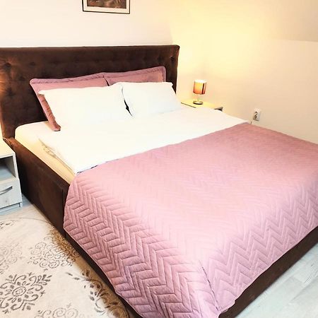 Simona Apartament Palas Mall Iasi Extérieur photo
