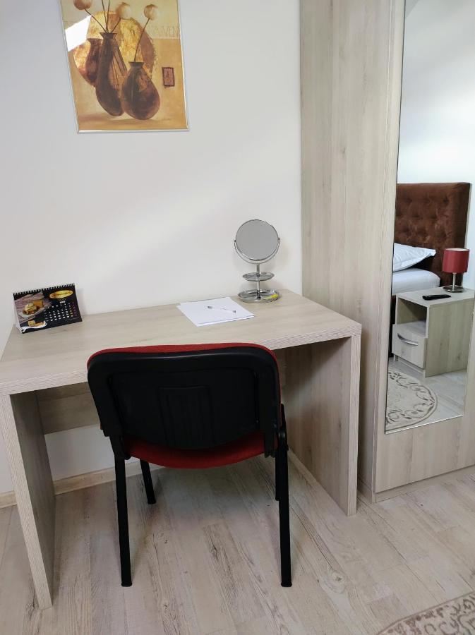 Simona Apartament Palas Mall Iasi Extérieur photo
